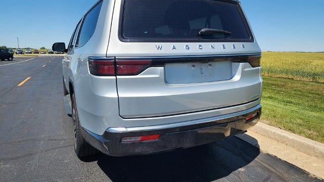 2024 Jeep Wagoneer L Carbide