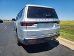 2024 Wagoneer L Thumbnail 3