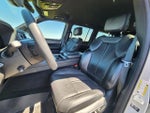 2024 Wagoneer L Thumbnail 4