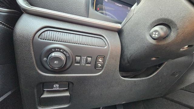 2024 Jeep Wagoneer L Carbide
