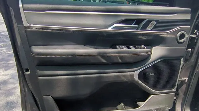 2026 Jeep Grand Wagoneer L Limited Reserve