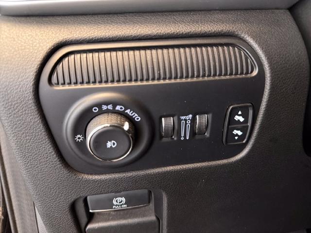 2024 Jeep Wagoneer L - $31,901