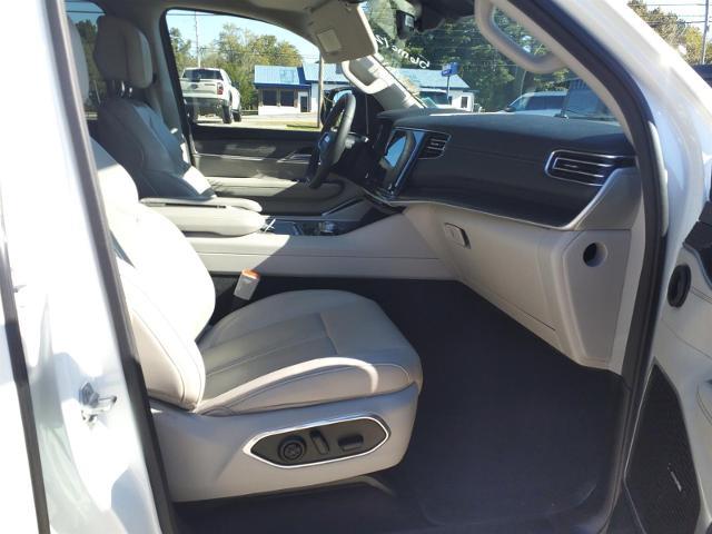 2024 Jeep Wagoneer L