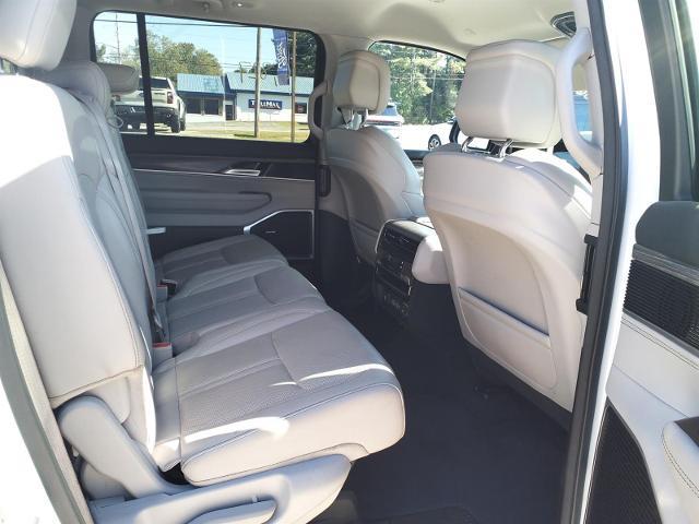2024 Jeep Wagoneer L