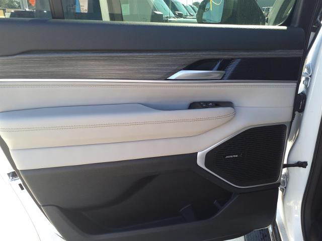 2024 Jeep Wagoneer L
