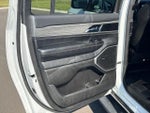 2024 Wagoneer L Thumbnail 19
