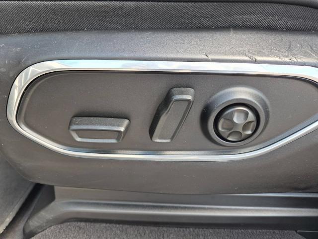 2024 Jeep Wagoneer L - $36,000