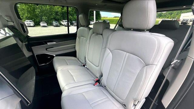 2024 Jeep Wagoneer L Series III