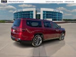 2024 Wagoneer L Thumbnail 5
