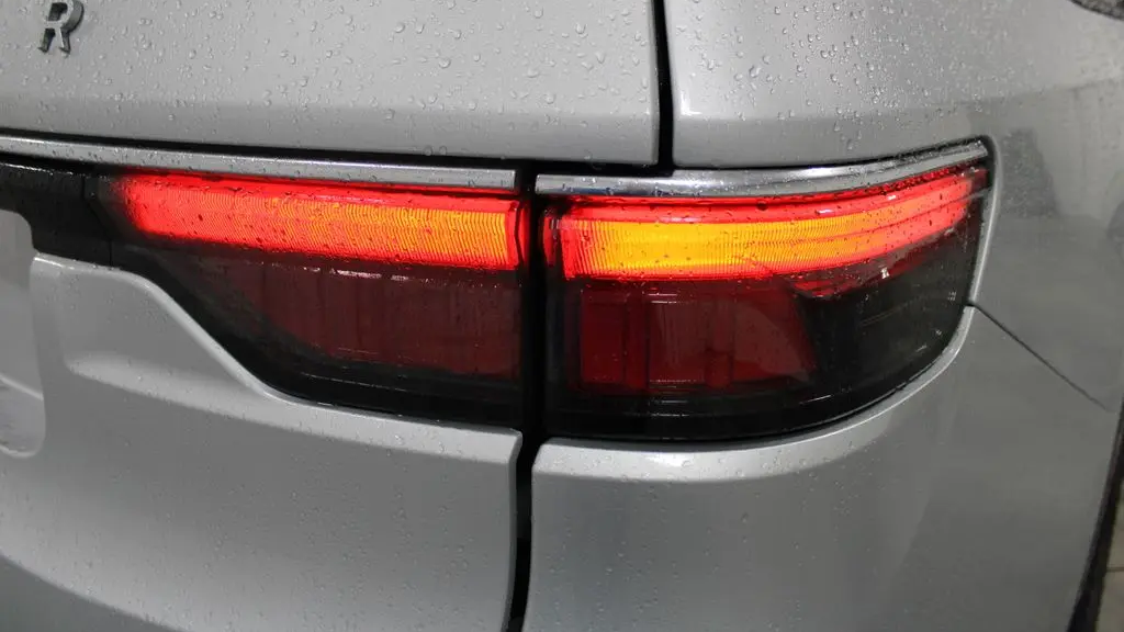 2023 Jeep Wagoneer L Series III