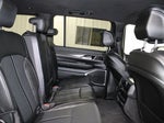 2023 Wagoneer L Thumbnail 32