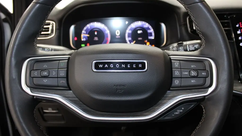 2023 Jeep Wagoneer L Series III