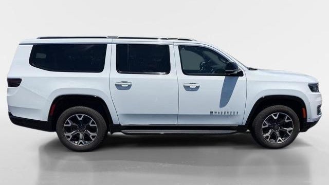 2024 Jeep Wagoneer L Series III