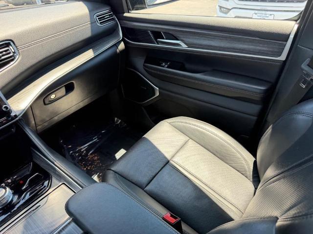 2024 Jeep Wagoneer L - $44,777