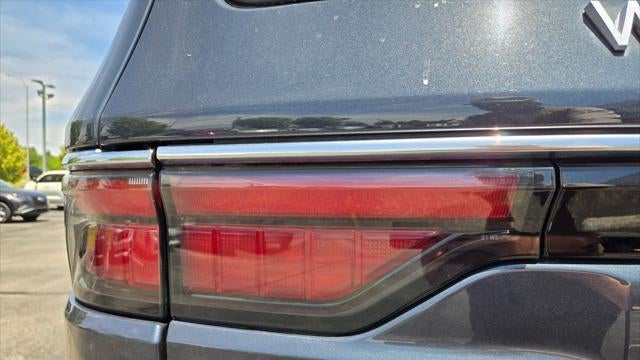 2024 Jeep Wagoneer L Series III