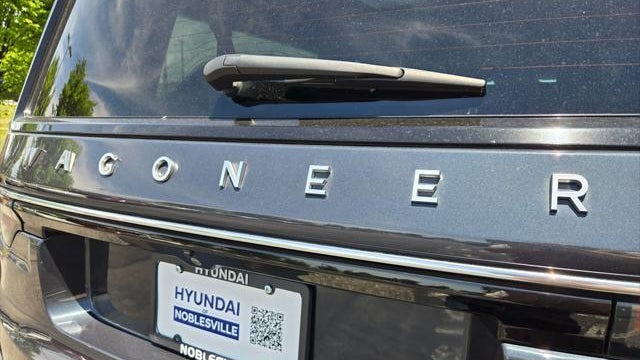 2024 Jeep Wagoneer L Series III