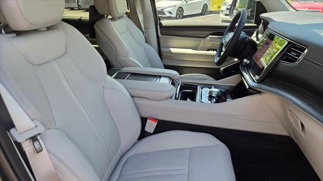 2024 Jeep Wagoneer L Series III