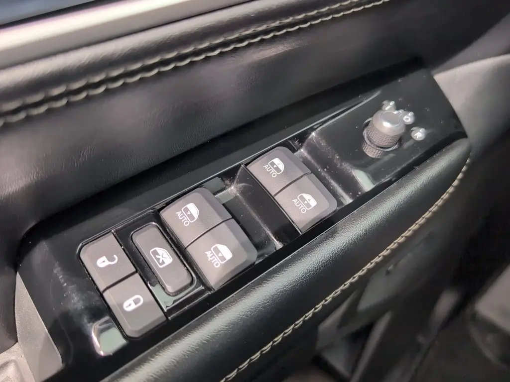 2024 Jeep Wagoneer L - $39,482