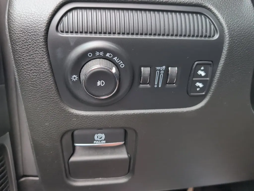 2024 Jeep Wagoneer L - $39,482