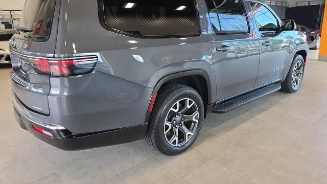 2024 Jeep Wagoneer L Series III