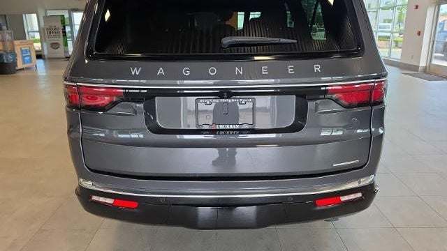 2024 Jeep Wagoneer L Series III