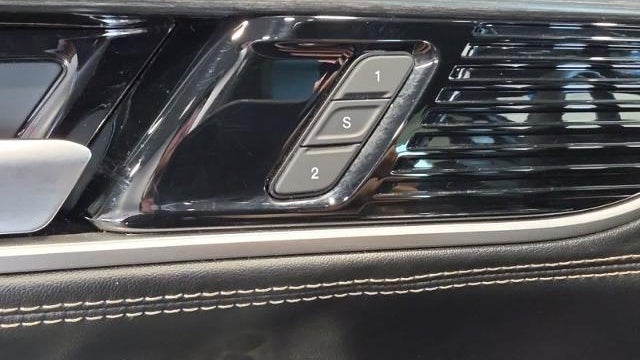 2024 Jeep Wagoneer L Series III