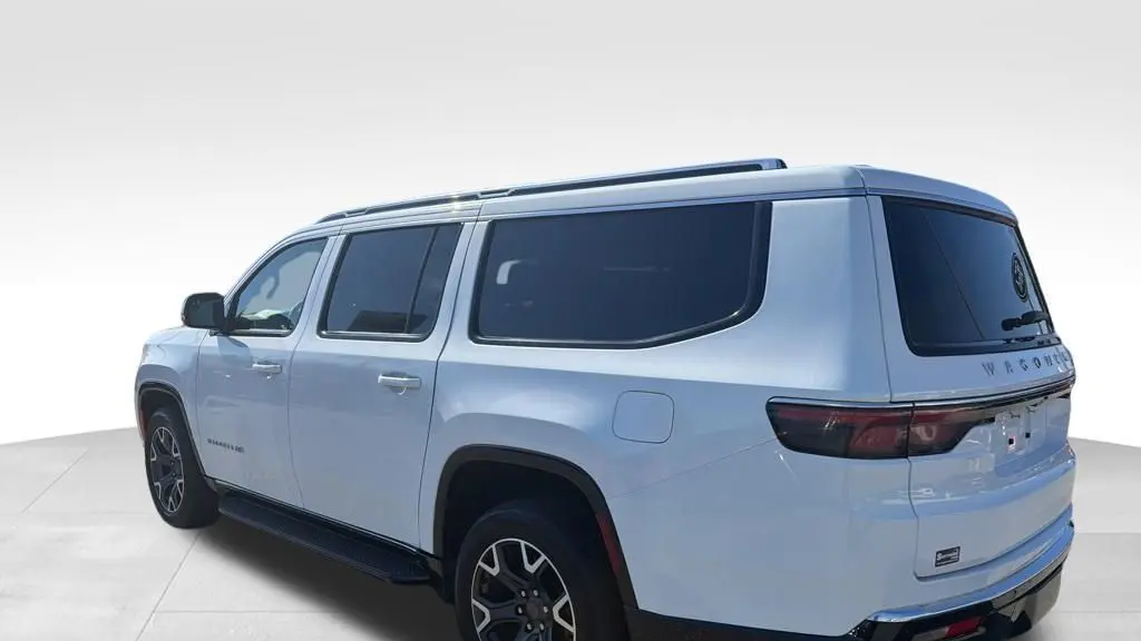 2024 Jeep Wagoneer L Series III