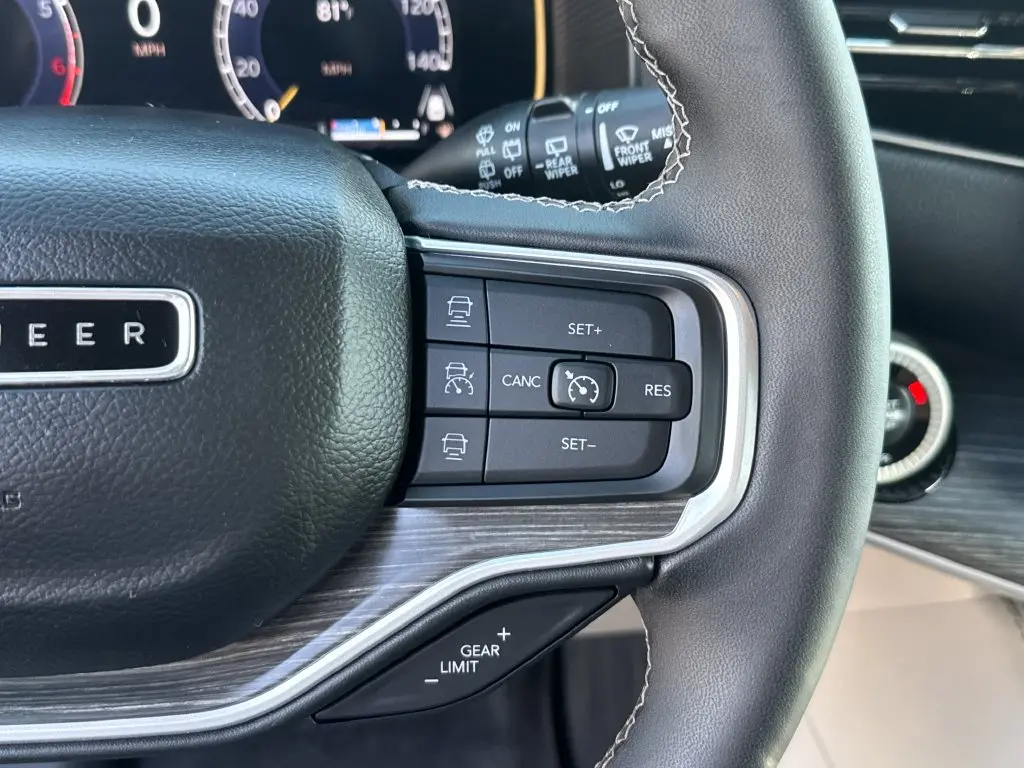 2024 Jeep Wagoneer L - $48,900