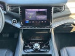 2024 Wagoneer L Thumbnail 11