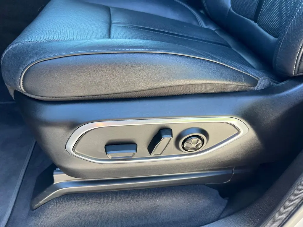 2024 Jeep Wagoneer L - $36,363