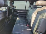 2024 Wagoneer L Thumbnail 9