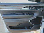 2024 Wagoneer L Thumbnail 18