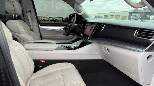 2023 Jeep Grand Wagoneer L Base