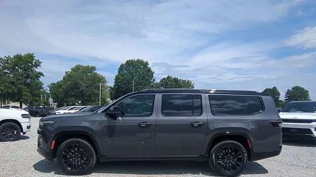 2026 Jeep Grand Wagoneer L Summit Reserve