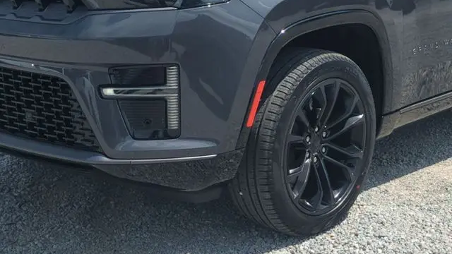 2026 Jeep Grand Wagoneer L Summit Reserve