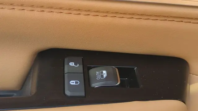 2026 Jeep Grand Wagoneer L Summit Reserve