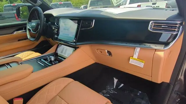 2026 Jeep Grand Wagoneer L Summit Reserve