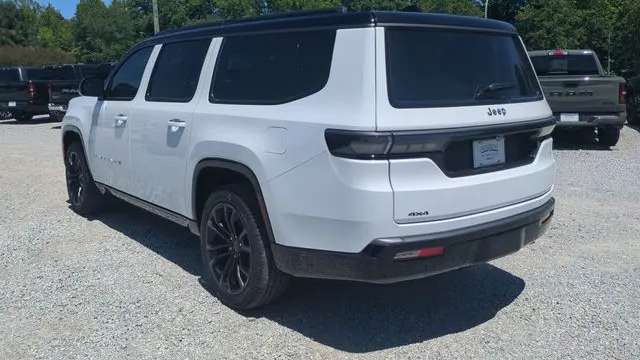2026 Jeep Grand Wagoneer L Summit Reserve