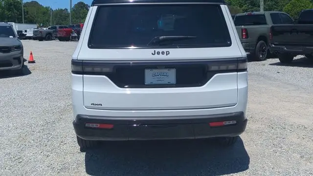 2026 Jeep Grand Wagoneer L Summit Reserve