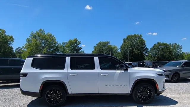2026 Jeep Grand Wagoneer L Summit Reserve