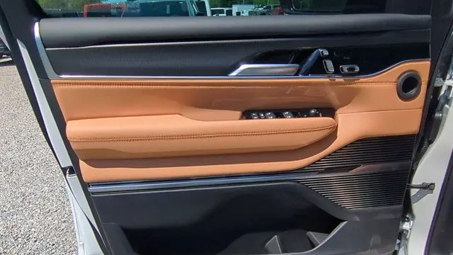 2026 Jeep Grand Wagoneer L Summit Reserve