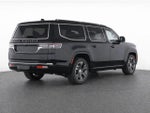 2024 Grand Wagoneer L Thumbnail 3