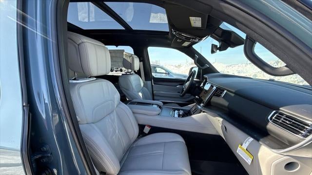 2026 Jeep Grand Wagoneer L Summit Obsidian