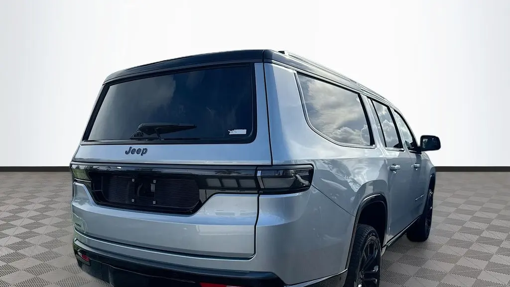 2026 Jeep Grand Wagoneer L Summit Obsidian
