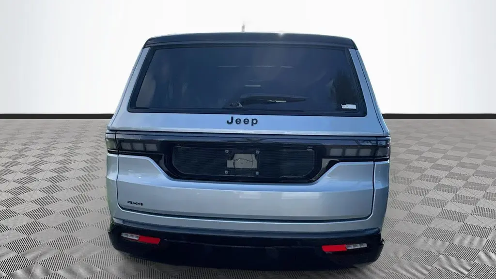2026 Jeep Grand Wagoneer L Summit Obsidian
