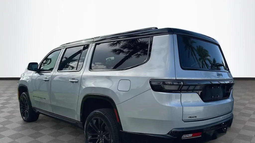 2026 Jeep Grand Wagoneer L Summit Obsidian