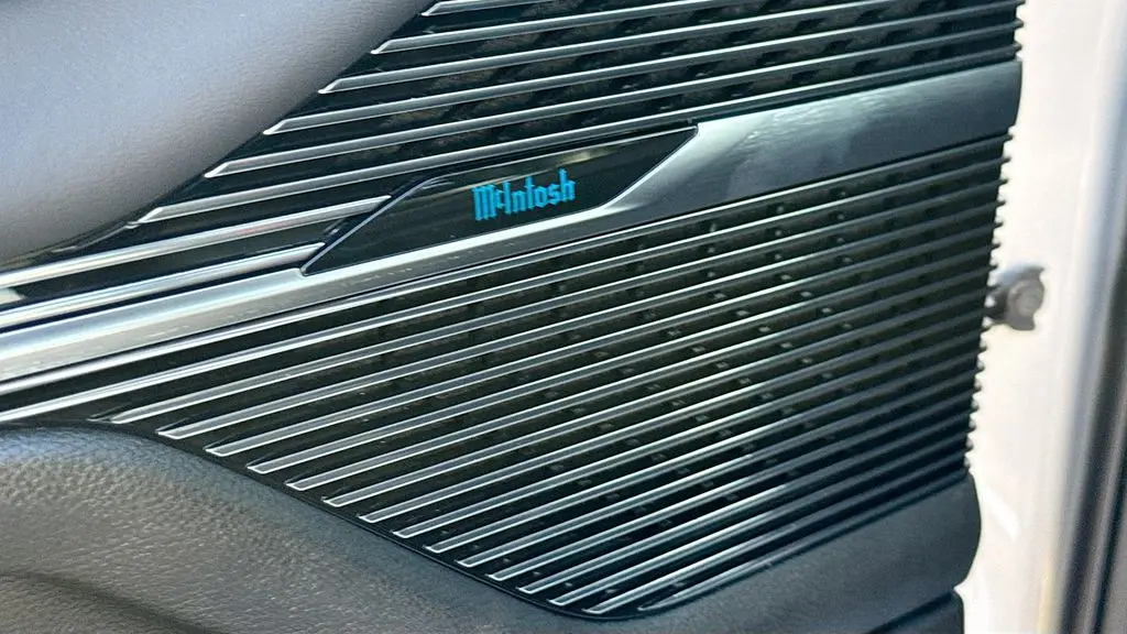 2026 Jeep Grand Wagoneer L Summit Obsidian