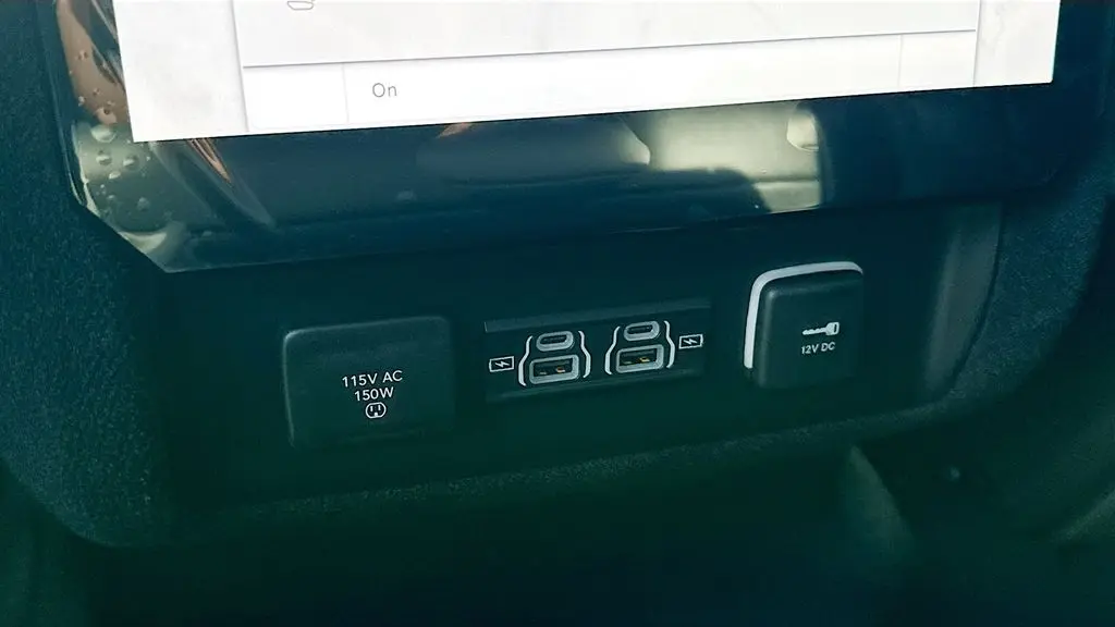 2026 Jeep Grand Wagoneer L Summit Obsidian