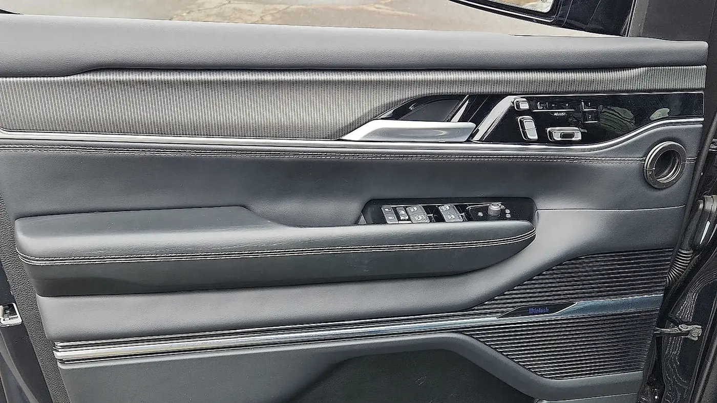 2024 Jeep Grand Wagoneer L Obsidian