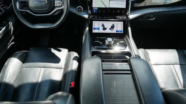 2024 Jeep Grand Wagoneer L Obsidian